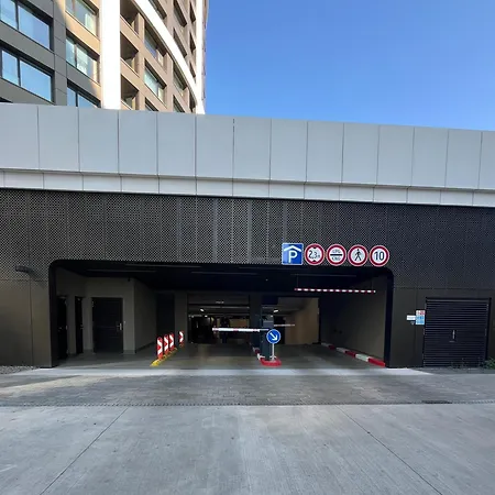 View In Sky Park By Zaha Hadid Lägenhet