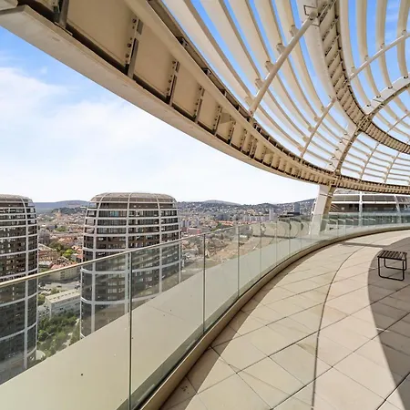 View In Sky Park By Zaha Hadid アパート ブラチスラヴァ