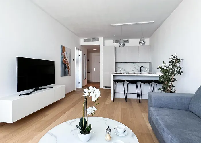 Appartement View In Sky Park By Zaha Hadid *