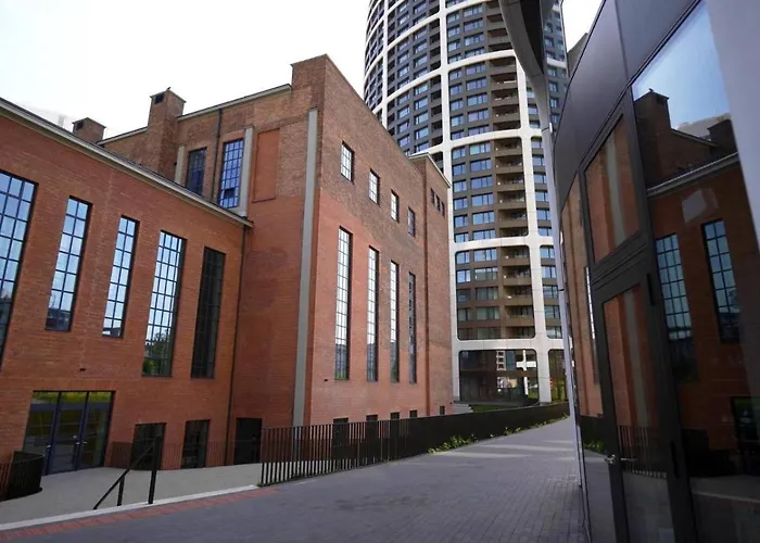 View In Sky Park By Zaha Hadid *