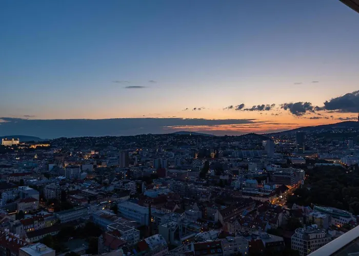 公寓 View In Sky Park By Zaha Hadid